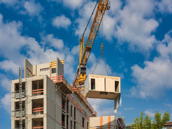 Prefabricated Buildings vs Traditional Construction: Which Offers Better Cost Efficiency?