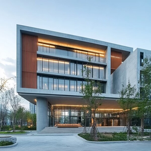 Cantilevered Steel Structure Office Building | Modern Commercial & Corporate Construction Solution